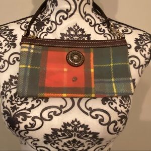 Dooney and Bourke wristlet purse